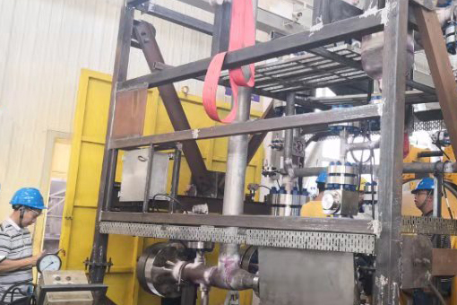 1703668799658bec3f53d2b